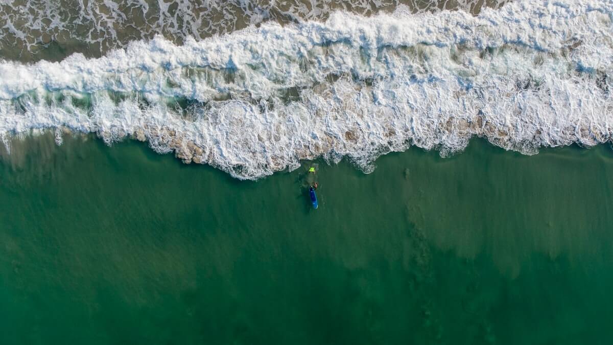 Beginner surf